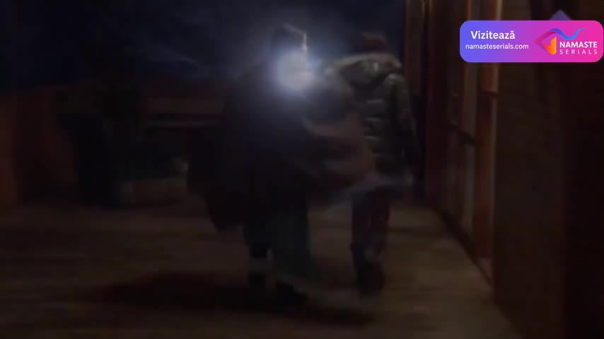Al Yazmalım: Eșarfa rosie TV Episodul 52