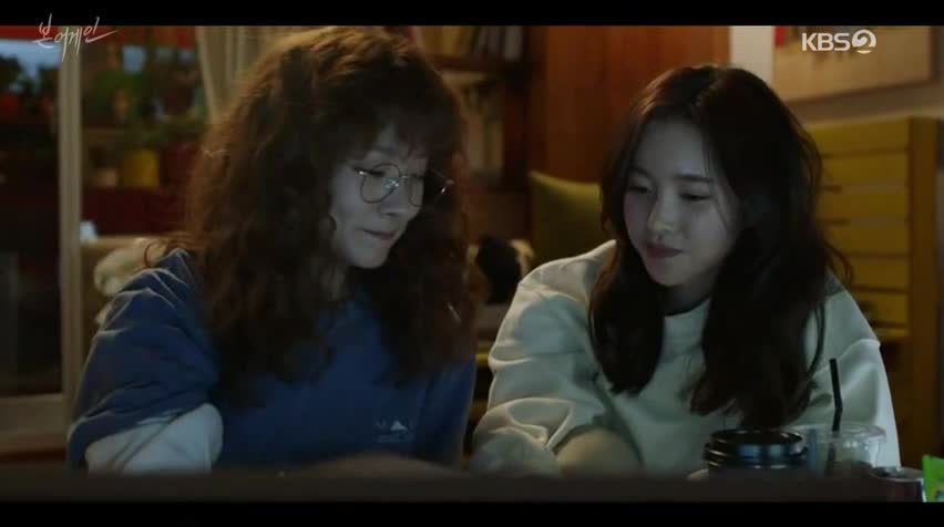 Born Again Episodul 7